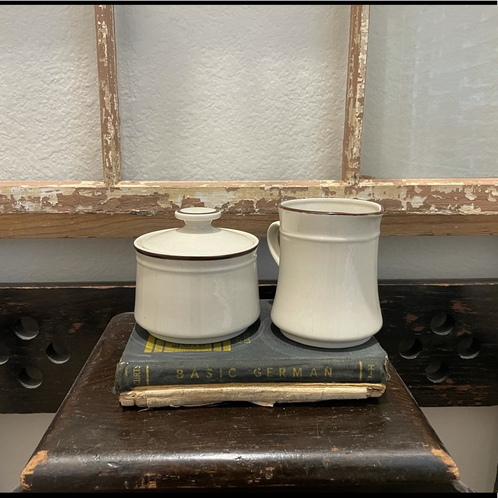 Vintage stoneware creamer and sugar bowl